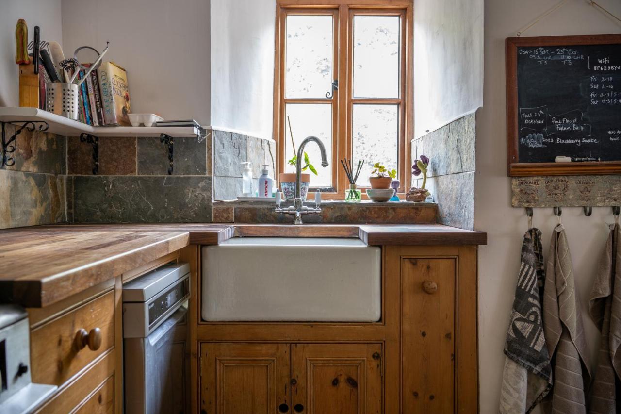 Woodview - Cosy 1840S Cottage In Chew Valley And Mendip Aonb Compton Martin Eksteriør billede